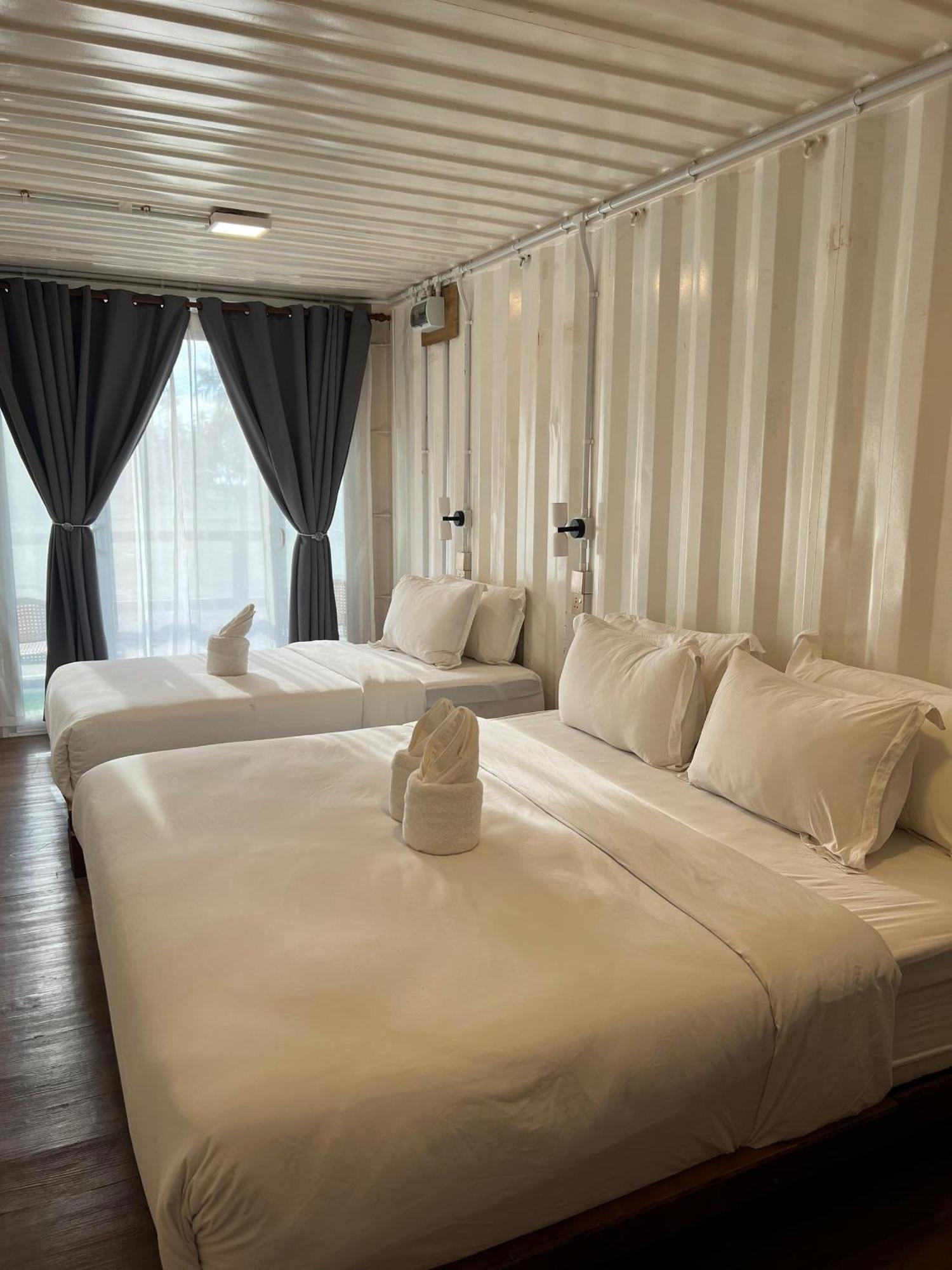 Villa Bari Loft เซอติว ภายนอก รูปภาพ